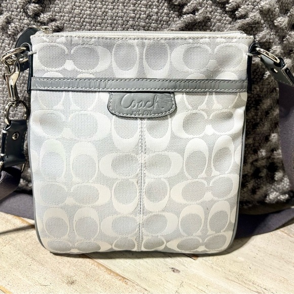 Coach Handbags - ❤️Coach Signature Pattern Crossbody Bag in Light Gray